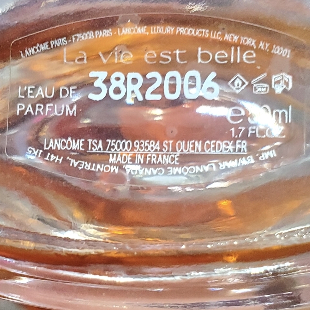 La Vie Est Belle Perfume and Lotion Set - Pink and Orange - Picture 2 of 4